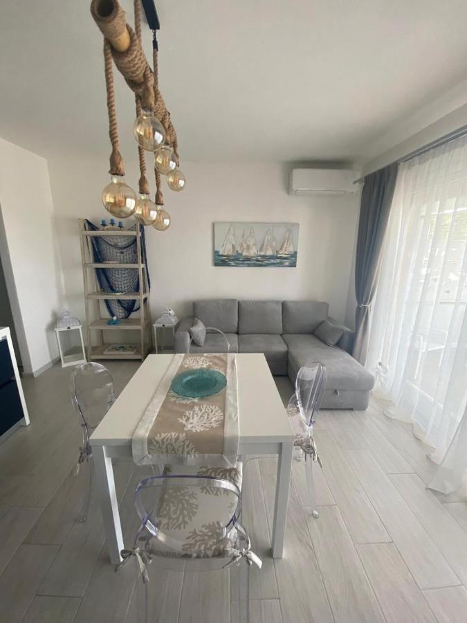 Aqua Life Luxury Apartment 아르자케나 외부 사진
